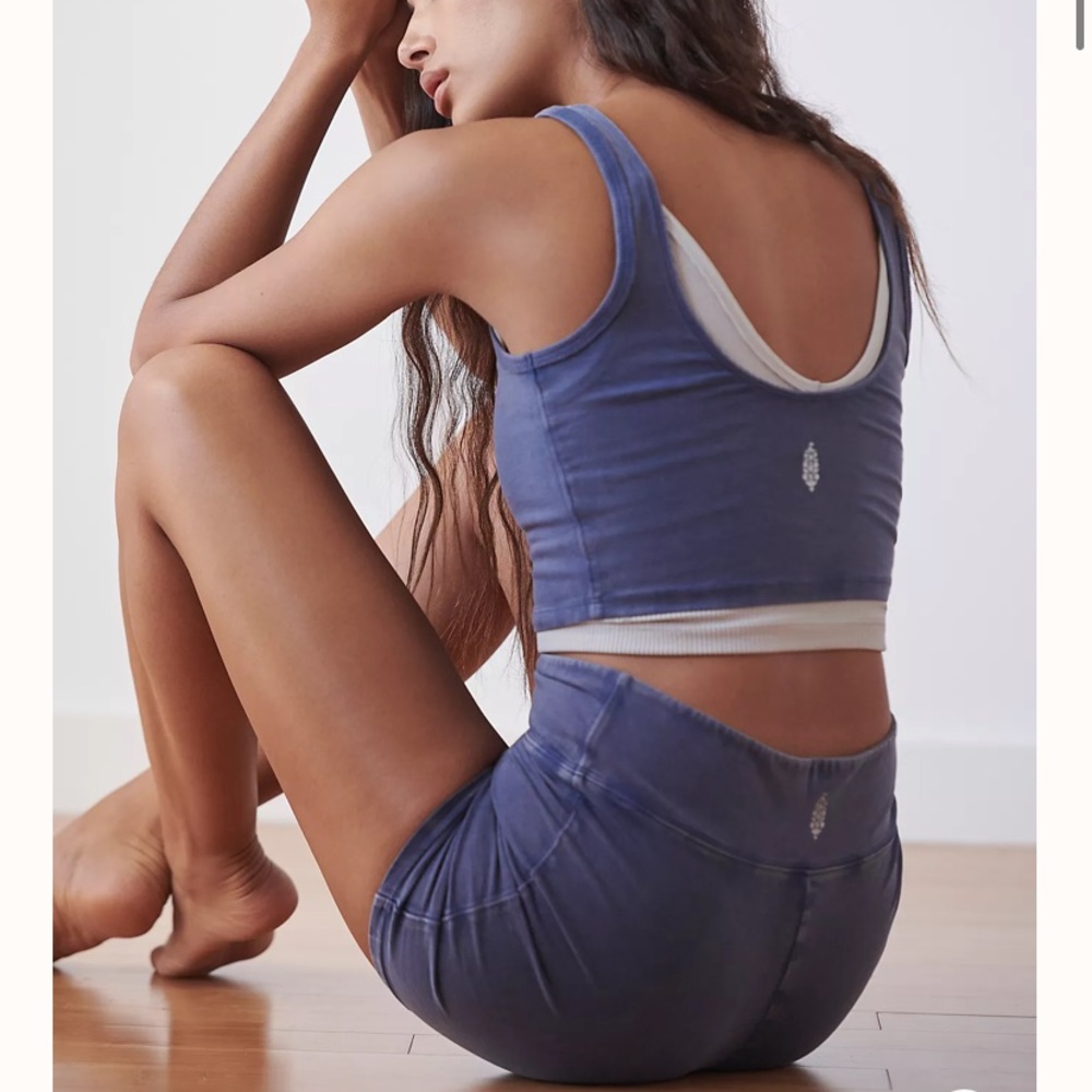 Free People Hot Shot Crop Cami XS in deepest navy